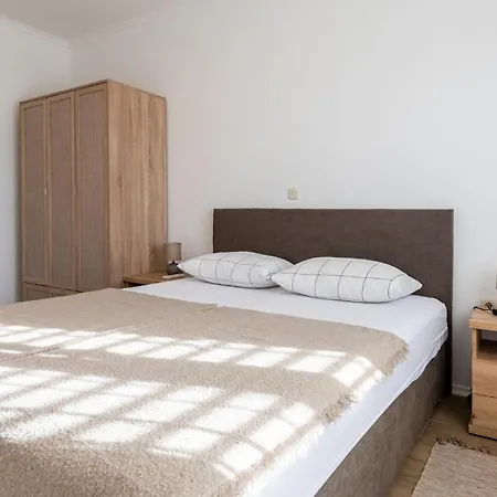 Ferienhaus Beautiful In With Wifi