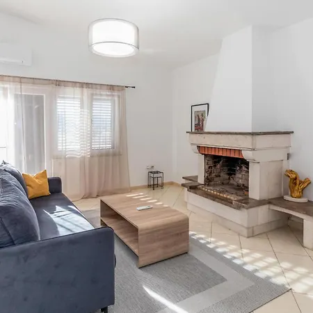 度假居 Beautiful In With Wifi *